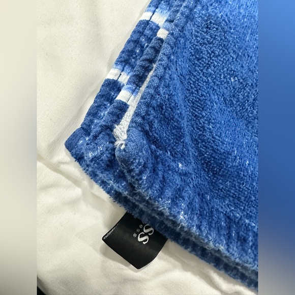Hugo Boss Beach Towel - Picture 9 of 15